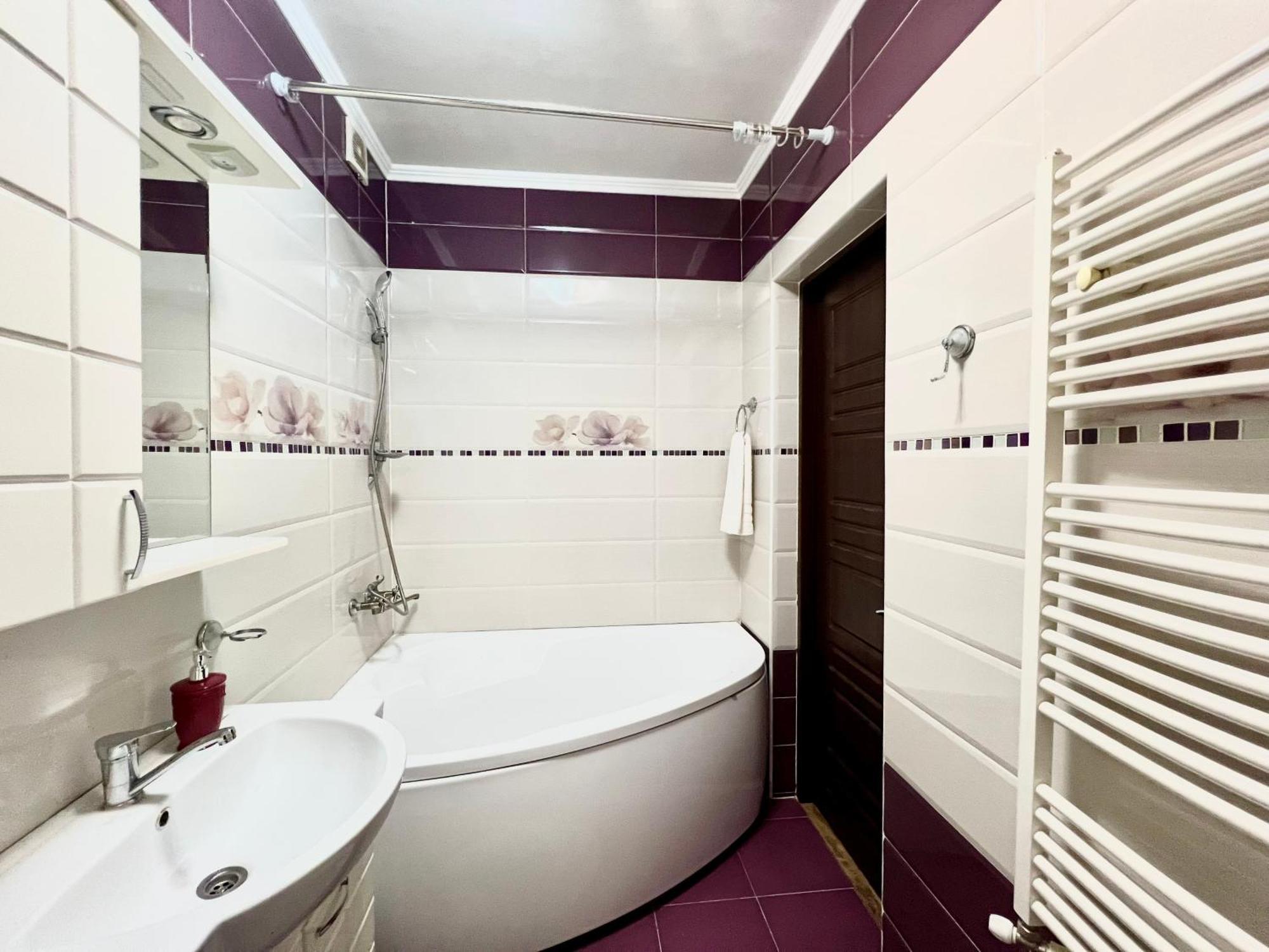 Apartament Central In Chisinau! Bagian luar foto