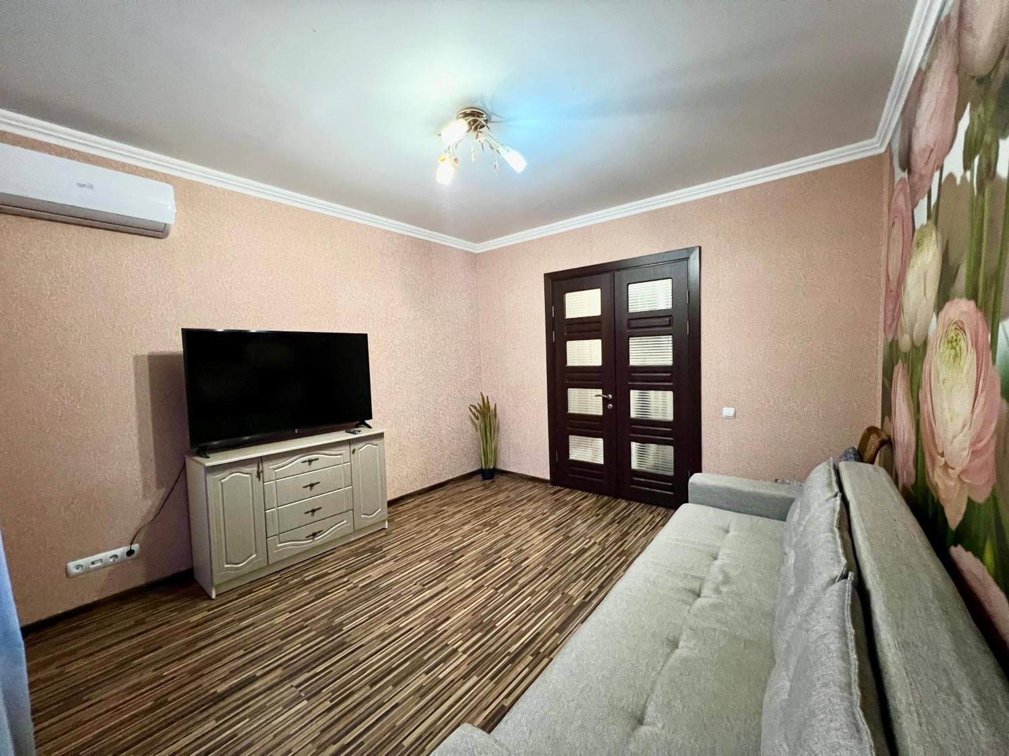 Apartament Central In Chisinau! Bagian luar foto